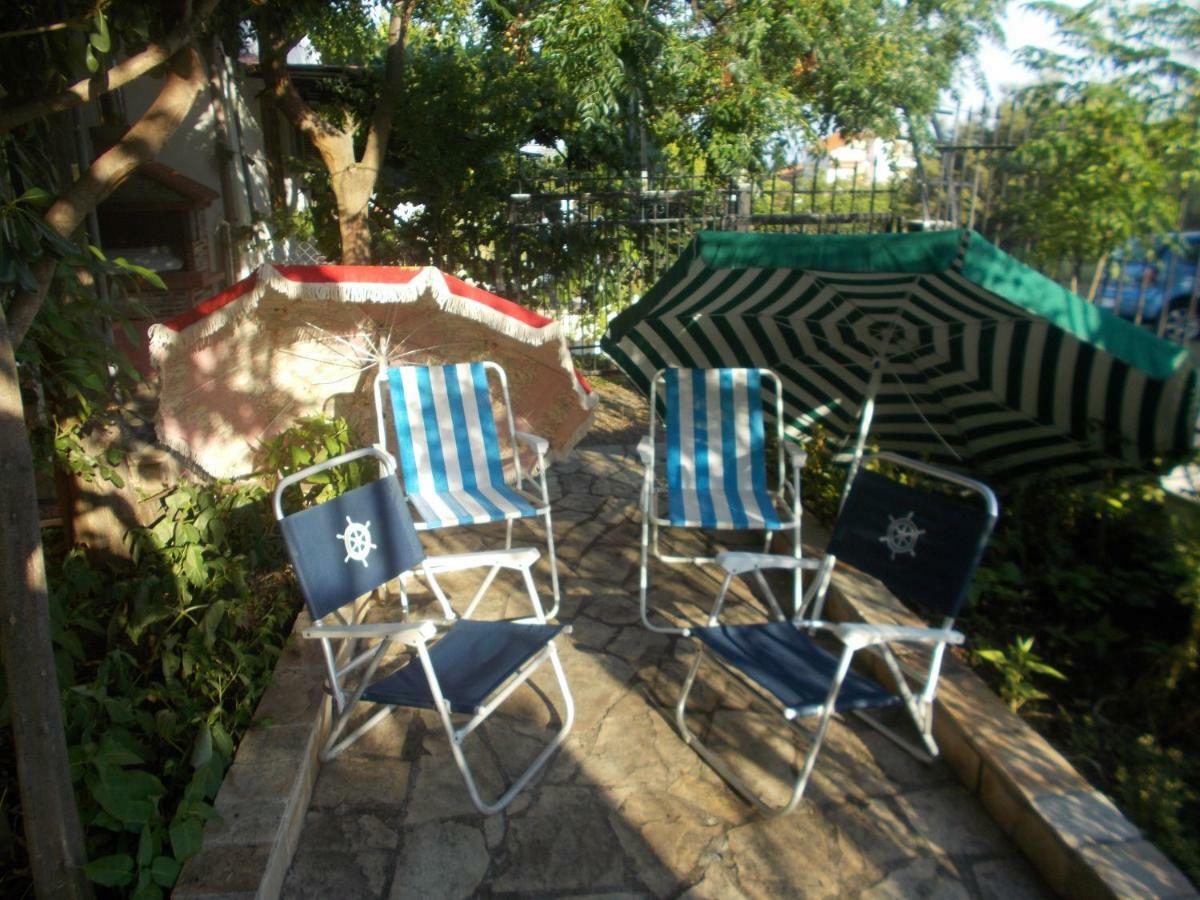 Α lovely home for a summer vacation Ασπροβάλτα Εξωτερικό φωτογραφία