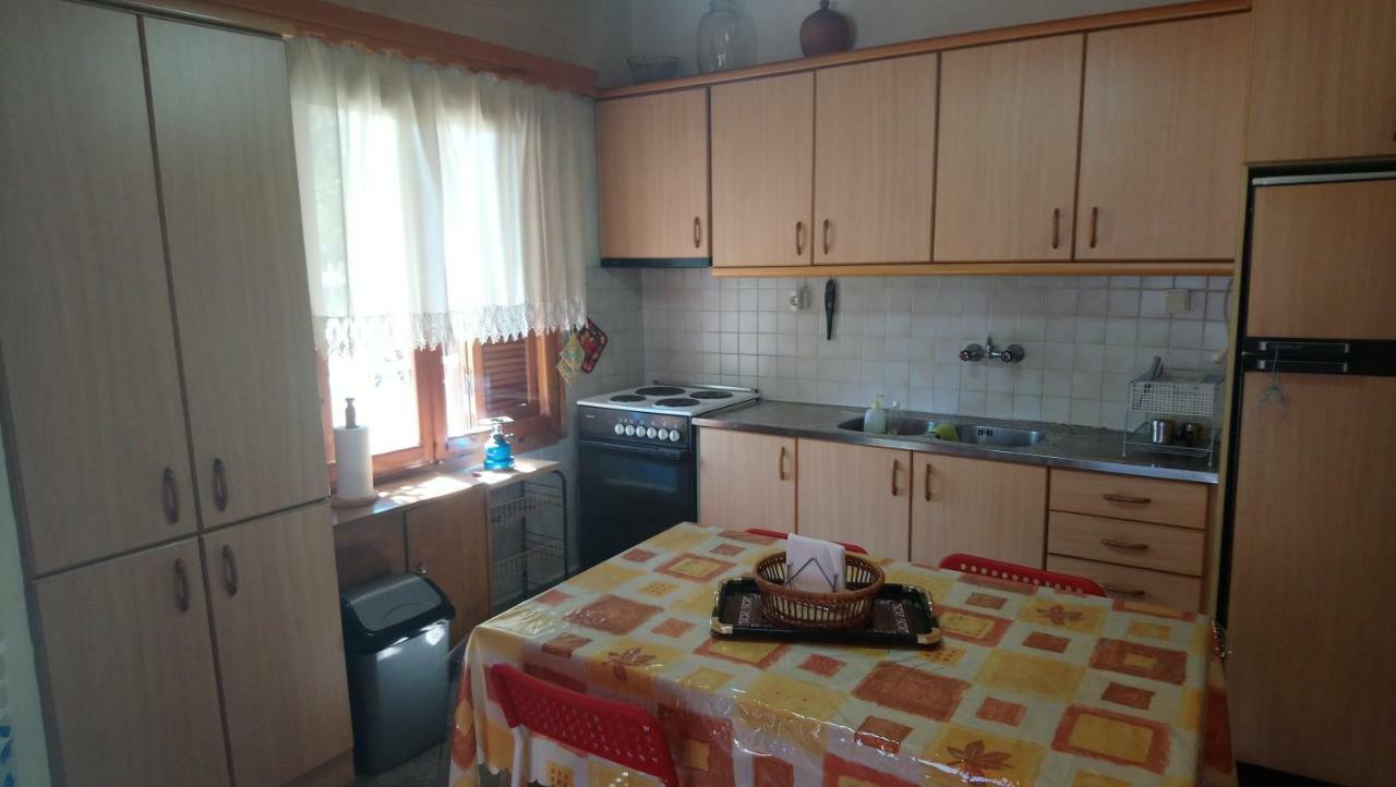 Α lovely home for a summer vacation Ασπροβάλτα Εξωτερικό φωτογραφία