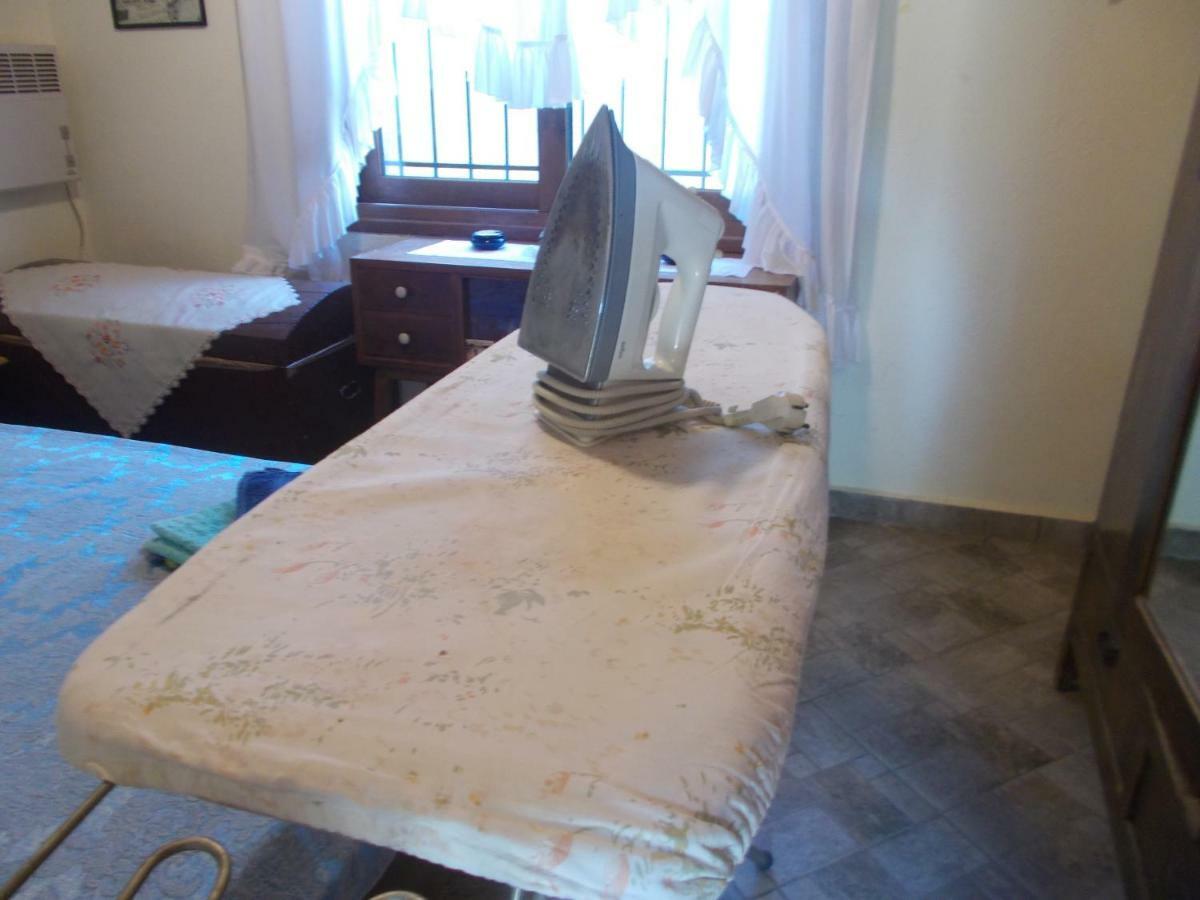 Α lovely home for a summer vacation Ασπροβάλτα Εξωτερικό φωτογραφία